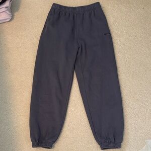 Aritzia Cozy Sweatfleece Mega Jogger
